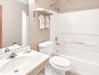 Super 8 By Wyndham College Park/atlanta Airport West Motel 3*