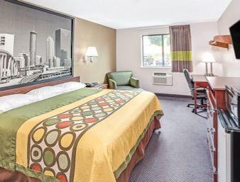 Super 8 By Wyndham College Park/atlanta Airport West Motel 3*